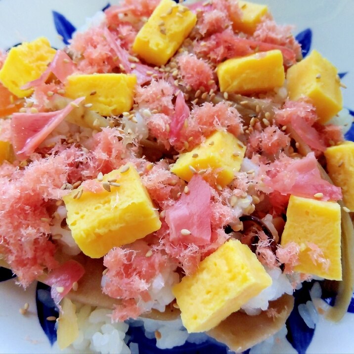 お花見に✿桜でんぷ&玉子焼きの簡単ちらし寿司